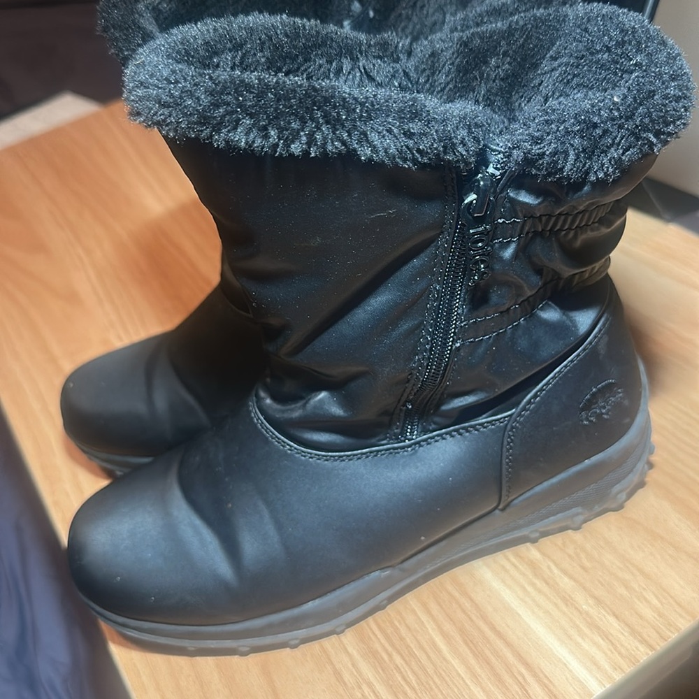 Totes Black Faux Leather Winter/ Rain Boots - Picture 2 of 3
